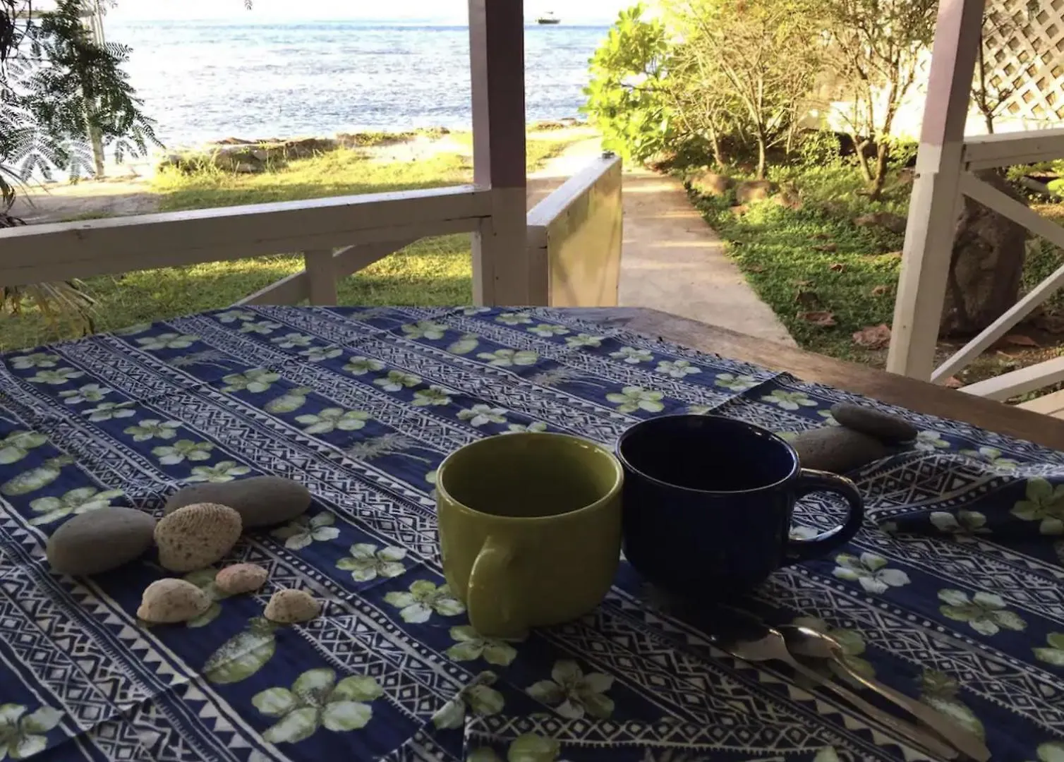 Pensjonat Te Fare Iti - Bungalow Bord De Mer Maharepa