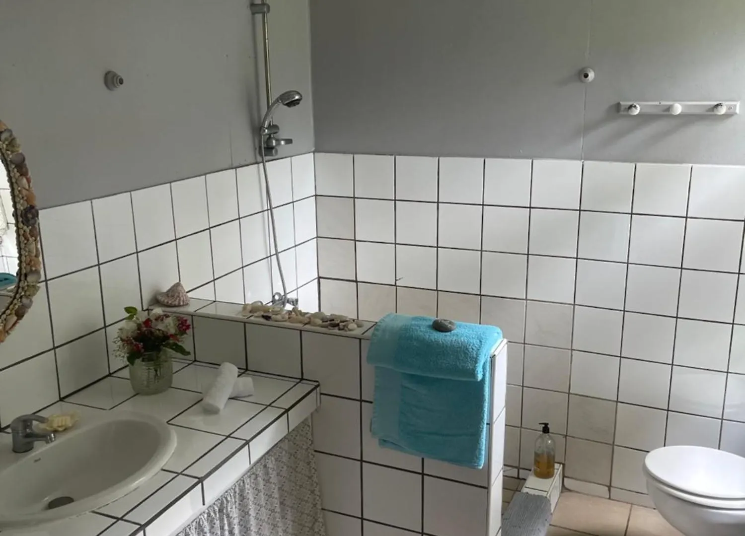 Te Fare Iti - Bungalow Bord De Mer Maharepa  0*, Maharepa (Moorea)